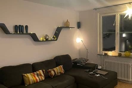 Möblerad 2:a i Enskede med p-plats